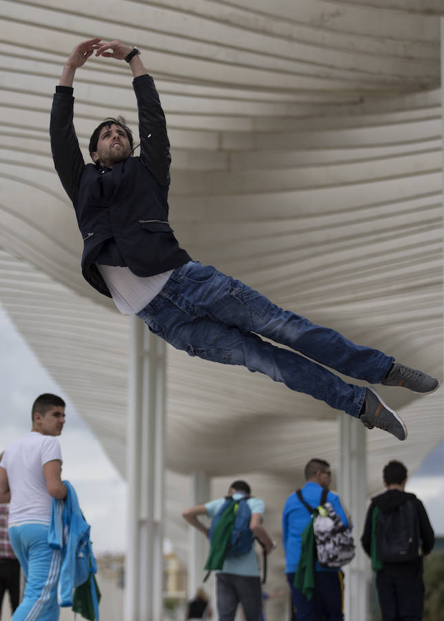 Nombre: Antonio Morales. Compañía: Ballet Profesional de Andalucía. Trayectoria: Tras pasar por el Corella Ballet, creó su propio ballet y su escuela.