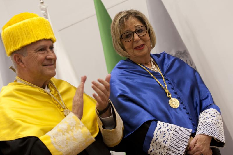 Adelaida de la Calle recibe la Medalla de Oro de la UMA