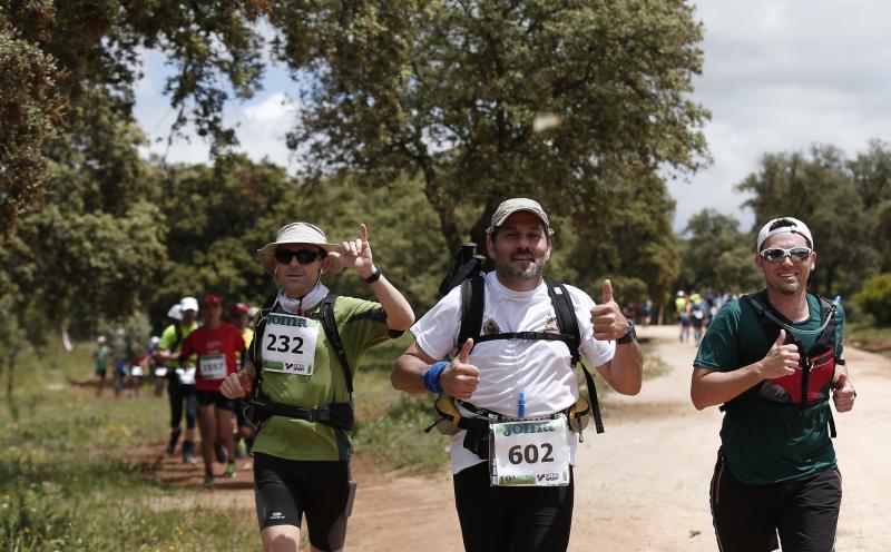 Corredores en los 101 kilómetros de Ronda