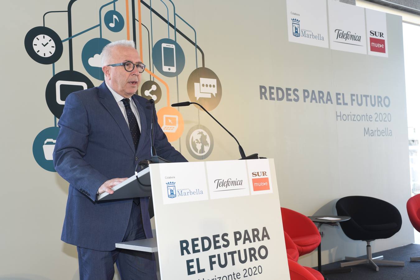 Fotos del foro de SUR &#039;Redes para el futuro&#039;