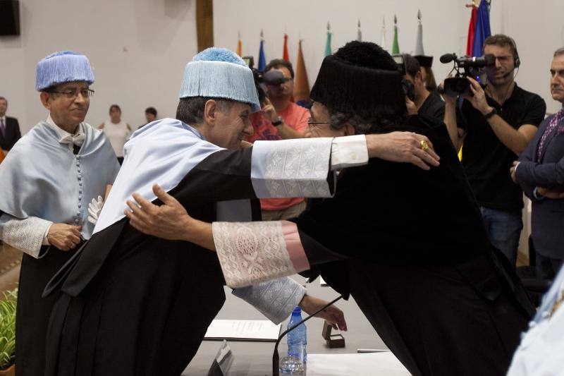 Fotos de la investidura de Antonio Soler como doctor honoris causa de la UMA