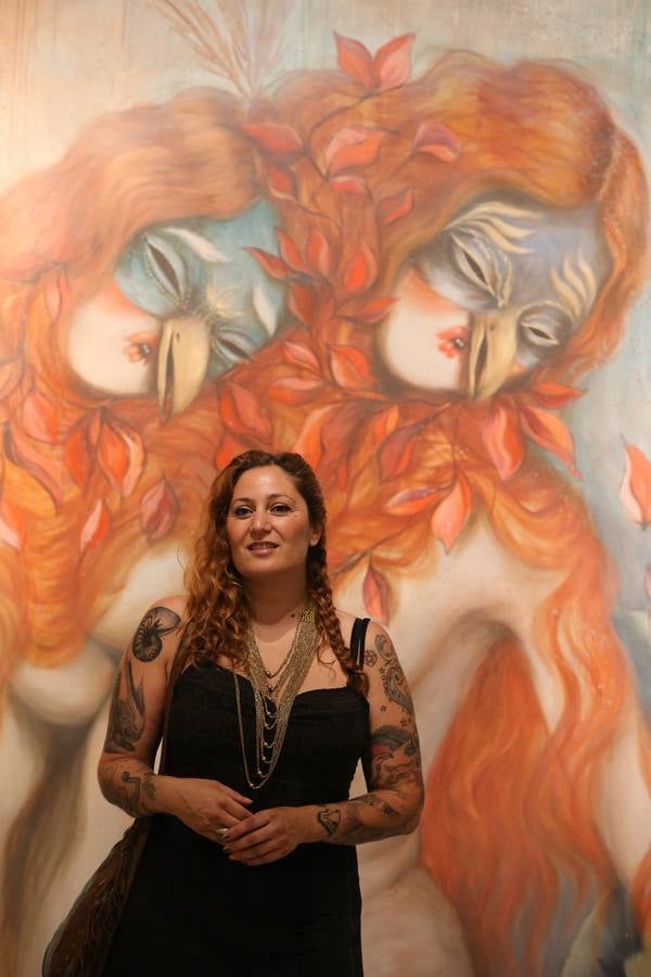 El sensual baile de máscaras de Miss Van en el CAC Málaga