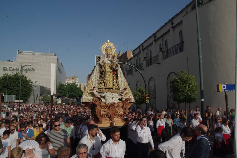 En fotos, la procesión de la Virgen del Carmen del Perchel