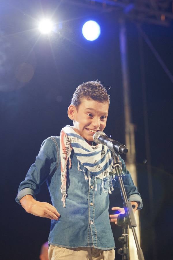 El pequeño Adrián Martín, en concierto en Torre del Mar