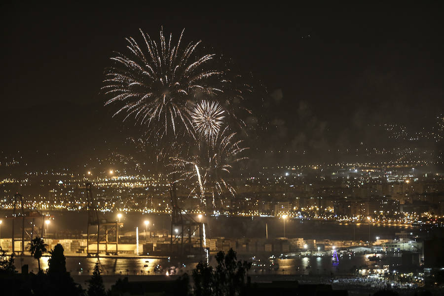 Los fuegos artificiales, en imágenes (II)