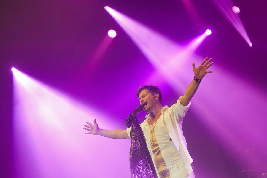 En fotos, la actuación de David de María en Málaga