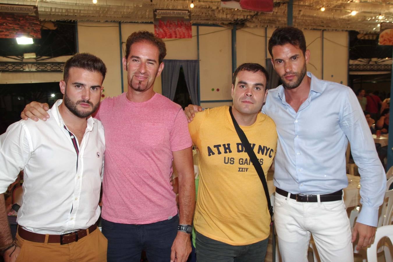 La noche del martes en la caseta de la Peña El Bastón