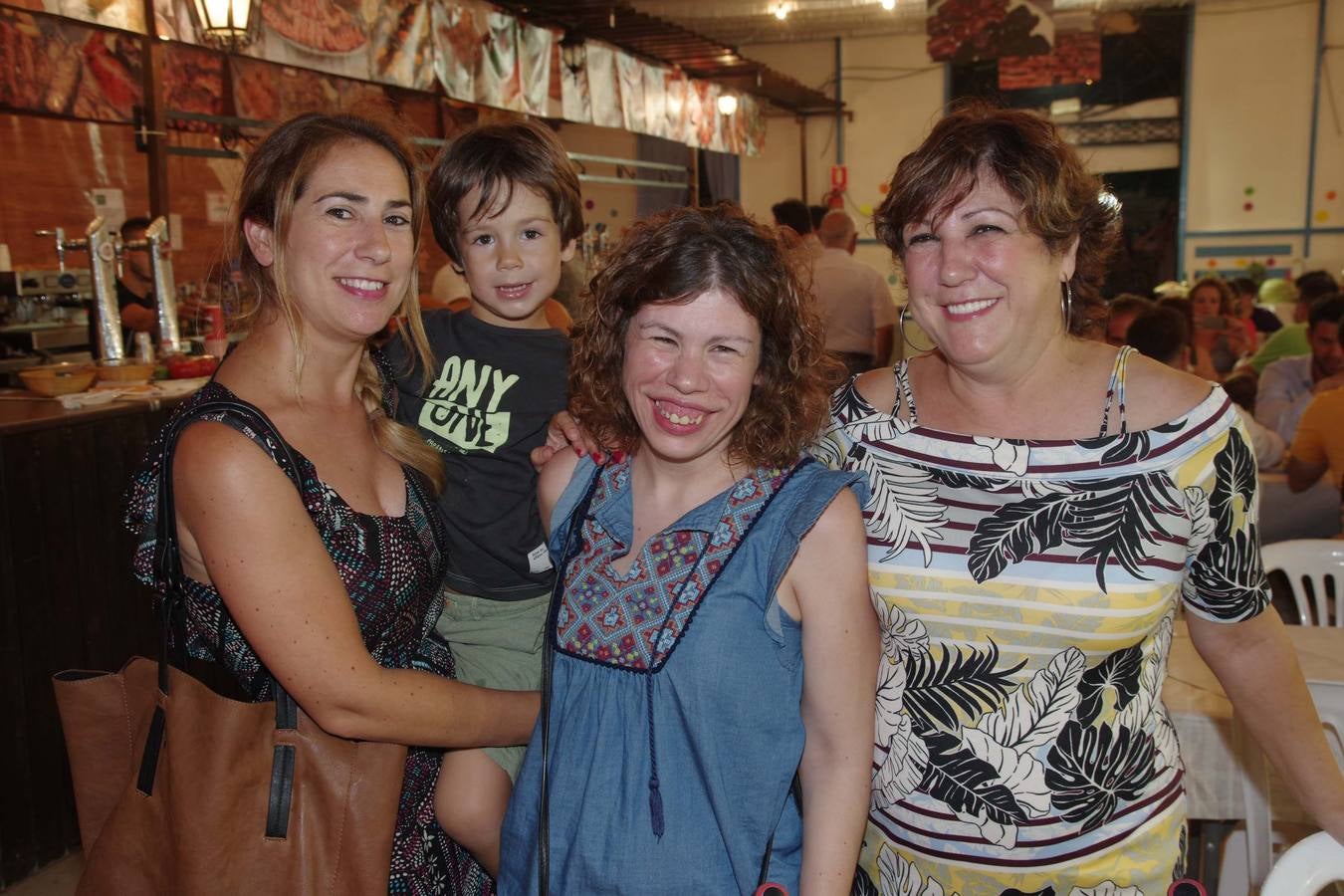 La noche del martes en la caseta de la Peña El Bastón