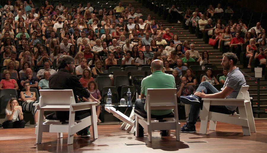 El encuentro de Dani Rovira y Jordi Évole, en imágenes