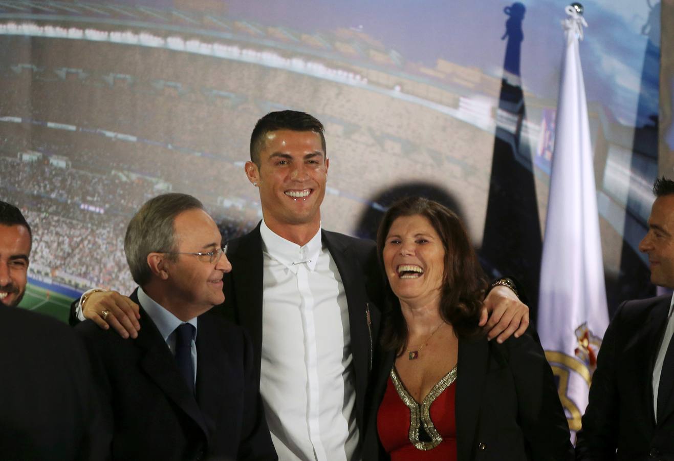 La renovación de Cristiano, en imágenes