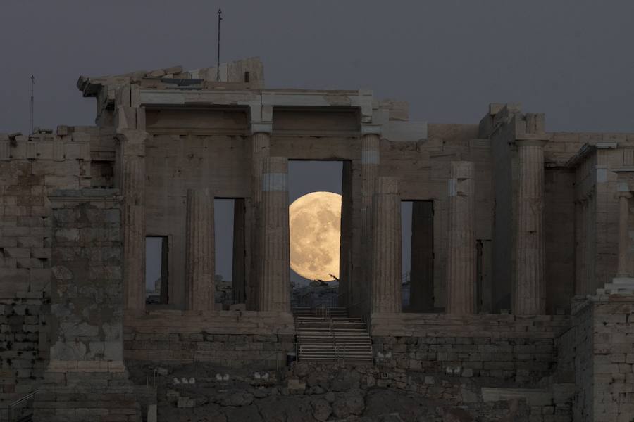 Así se ha visto la Superluna en distintos puntos del mundo
