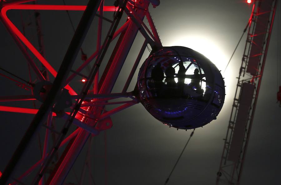 Así se ha visto la Superluna en distintos puntos del mundo