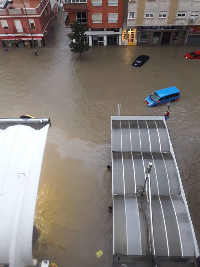 Balsas de agua en Carretera de Cádiz