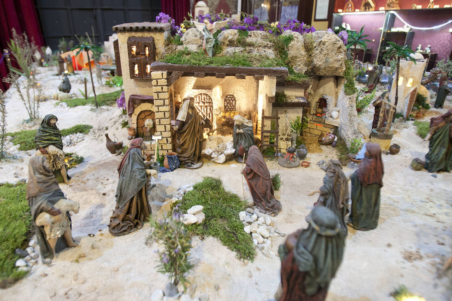 Exposición de belenes de miniatura de la colección de Luis Merino