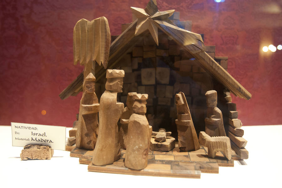 Exposición de belenes de miniatura de la colección de Luis Merino