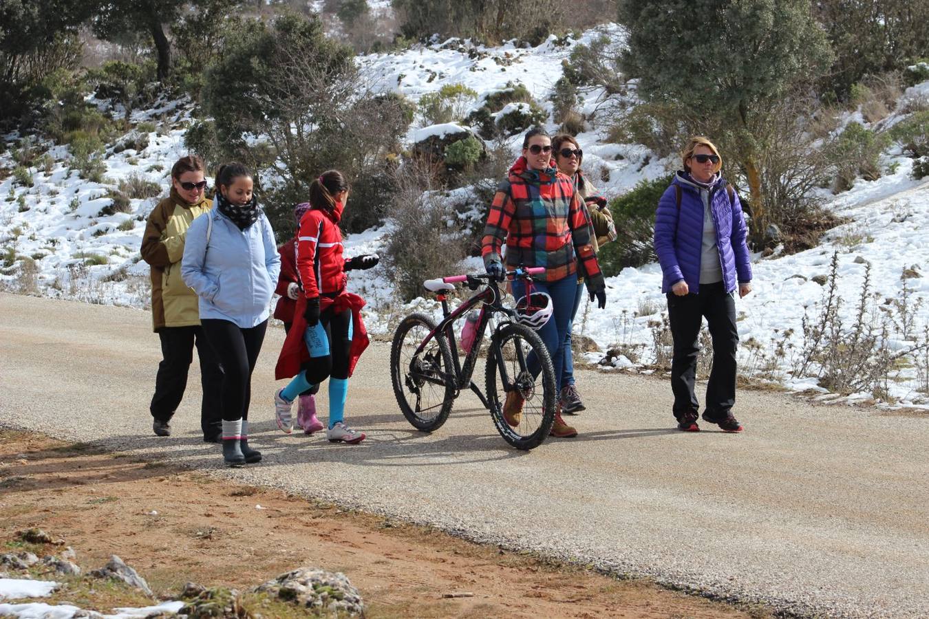 Malagueños en la Sierra de las Nieves.