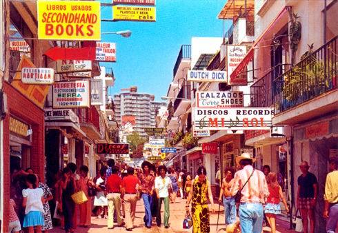 Torremolinos Chic rememora los años 60 y 7&#039;0 en Torremolinos con una exposición