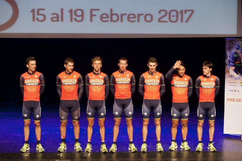 La presentación de la Vuelta Ciclista a Andalucía, en fotos