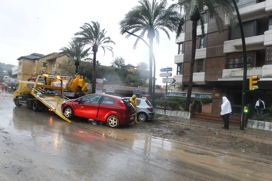 Los efectos de la tromba de lluvia y granizo, en fotos de Fernando González