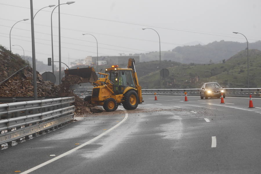 Los efectos de la tromba de lluvia y granizo, en fotos de Fernando González