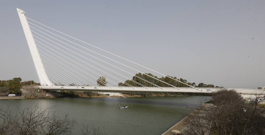 Buscan por segundo día consecutivo el cuerpo de Marta del Castillo en el Guadalquivir