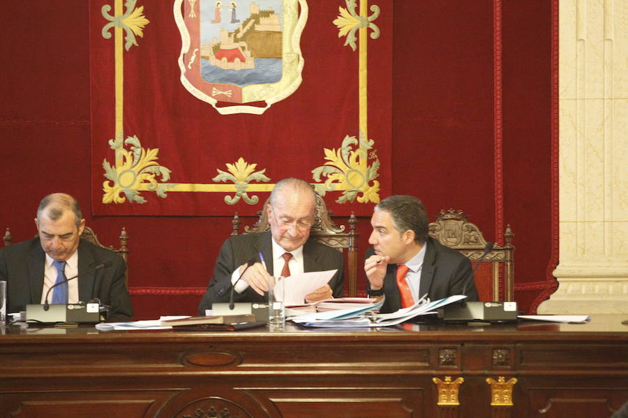 El pleno del Ayuntamiento de Málaga, en imágenes