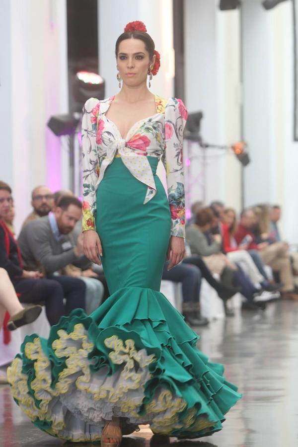 Las mejores fotos del certamen de jóvenes diseñadores de moda flamenca de FIMAF (I)