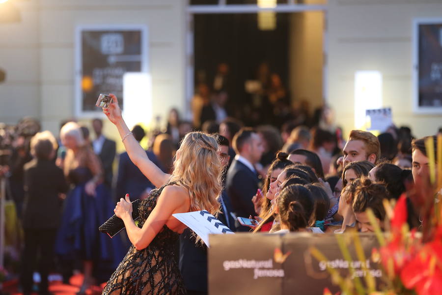 La alfombra roja de la inauguración del Festival de Cine, en imágenes