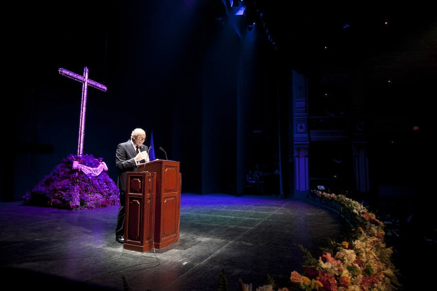 El pregón de Semana Santa, en imágenes