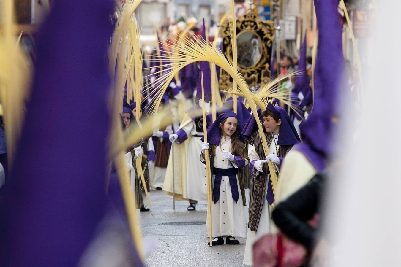 Pollinica sale en procesión por las calles de Málaga 2017