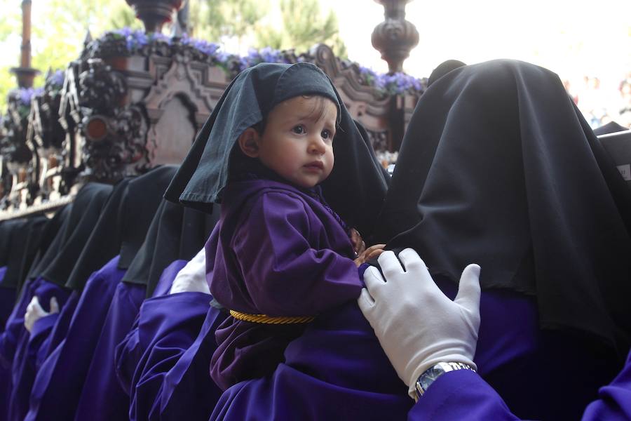 Las mejores imágenes de la procesión de Crucifixión