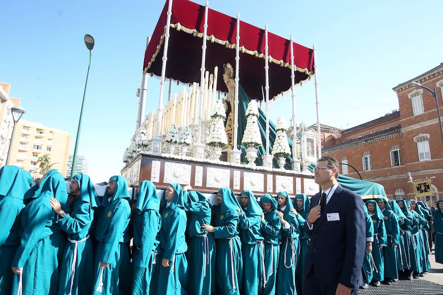 La procesión de Mediadora, en imágenes