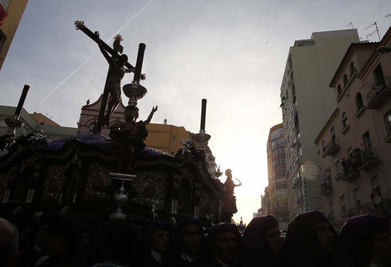 Fotos del desfile procesional de Zamarrilla en el Jueves Santo de Málaga 2017