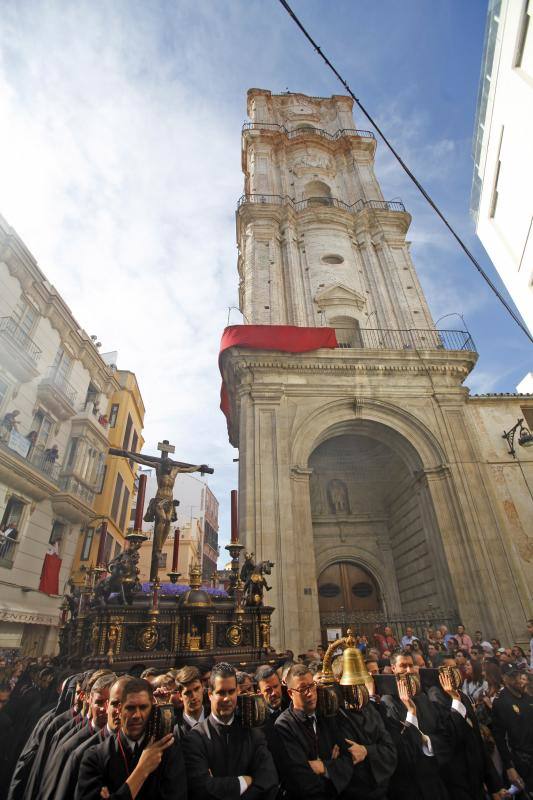 Los Dolores de San Juan, en procesión