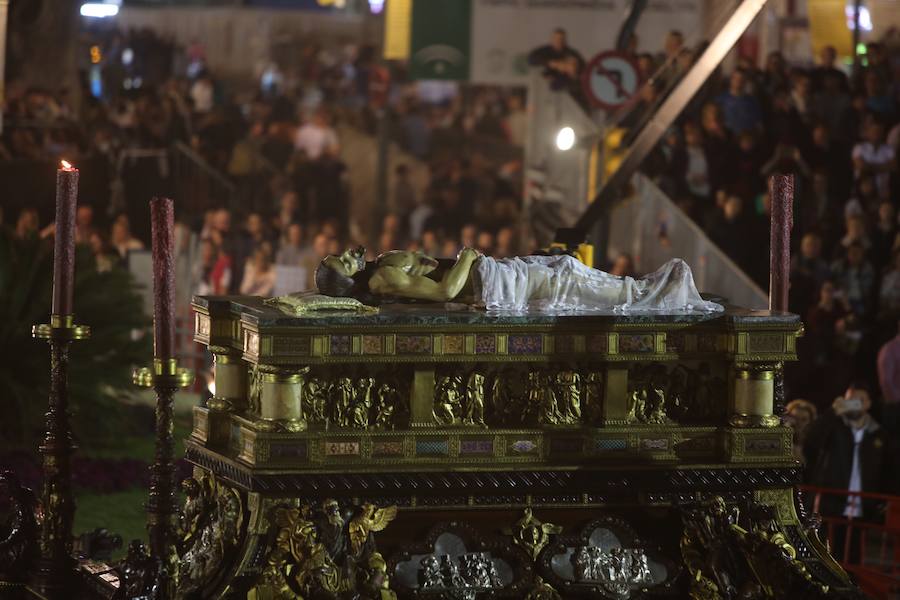 Fotos del Santo Sepulcro en su desfile procesional