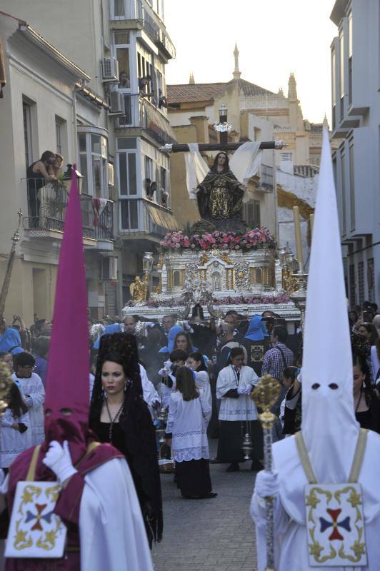 Fotos del Santo Traslado durante su desfile procesional