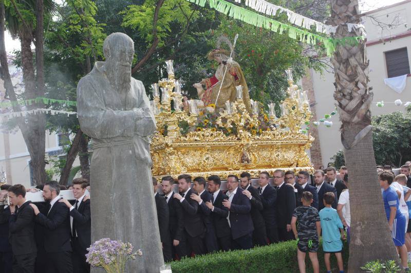 Fotos de las procesiiones de la Divina Pastora y la Virgen de Fátima