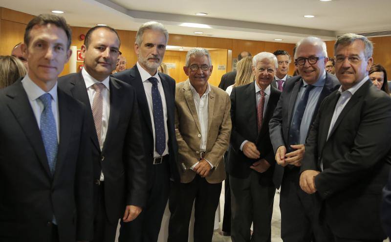Fotos del coloquio con el consejero andaluz de Salud, Aquilino Alonso