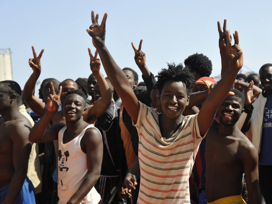 Llegan al puerto de Málaga 94 inmigrantes