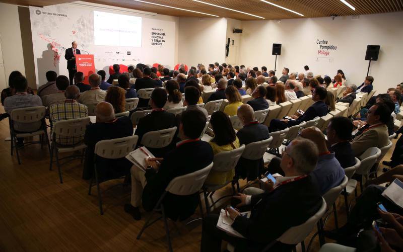 Málaga ha vuelto a ser la sede del foro Futuro en Español, una iniciativa de Vocento y CAF-Banco de Desarrollo de América Latina en el que se ha abordado el reto de innovar en Latinoamérica. 