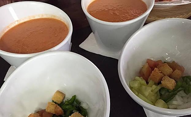 Gazpacho del Complejo Turístico La Garganta.