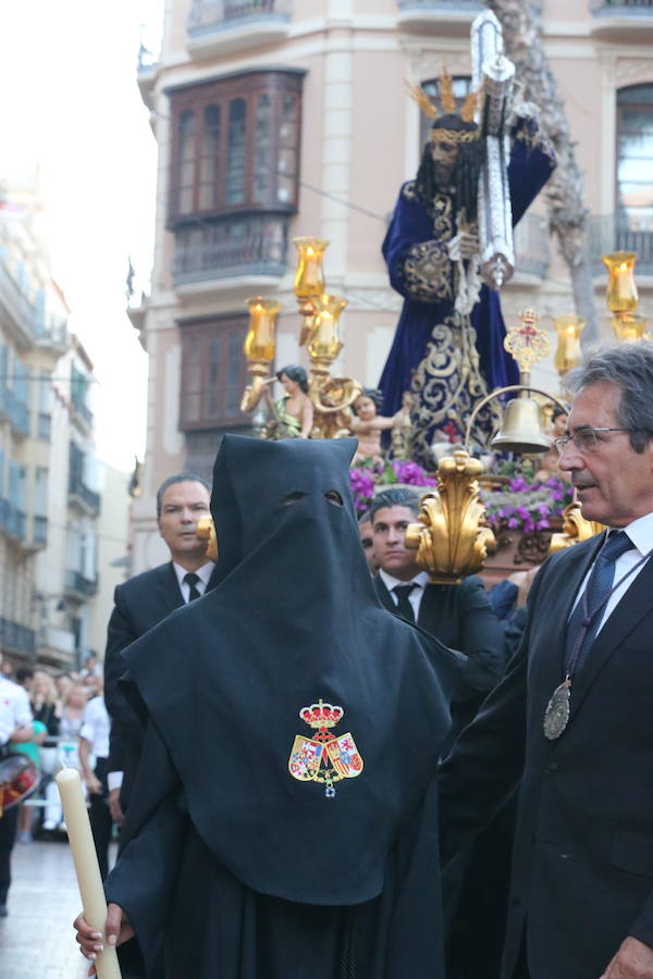 El acto se ha celebrado en la plaza de la Constitución al no poder hacerlo el Miércoles Santo