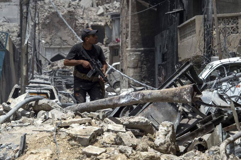 El califato arroja la toalla en Mosul y sus dirigentes han trasladado su centro de operaciones a Tal Afar, situada a 65 km de la capital.