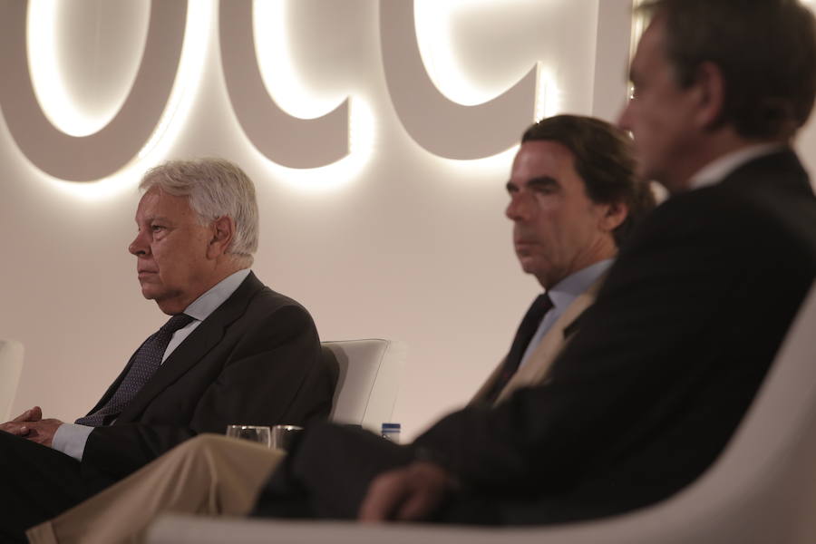 Los tres expresidentes exponen su visión sobre los retos que superó España en el pasado y los que afronta en la actualidad.