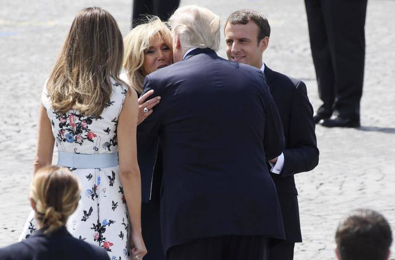 La Fiesta Nacional francesa contó con la asistencia del presidente de los Estados Unidos en conmemoración del centenario de la entrada de Estados Unidos en la Primera Guerra Mundial junto a Francia y al resto de los aliados.