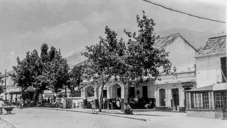 Un antiguo empleado de banca atesora momentos, lugares y personajes claves de la historia de Marbella desde finales del siglo XIX hasta nuestros días en un fondo compuesto por más de 40.000 fotos