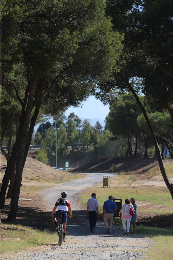El recinto, que no contará con vigilancia, estará abierto las 24 horas y dispone de una veintena de mesas y papeleras para hacer picnic 