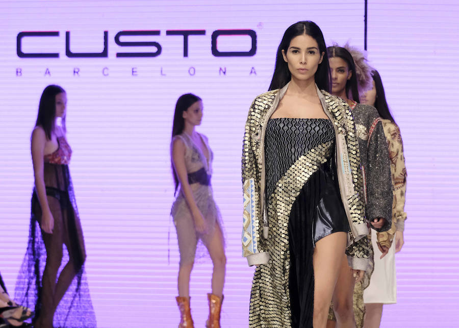 La firma de ropa Custo Barcelona, muestra el "material genético" de su marca con el objetivo de conquistar al mercado de Costa Rica