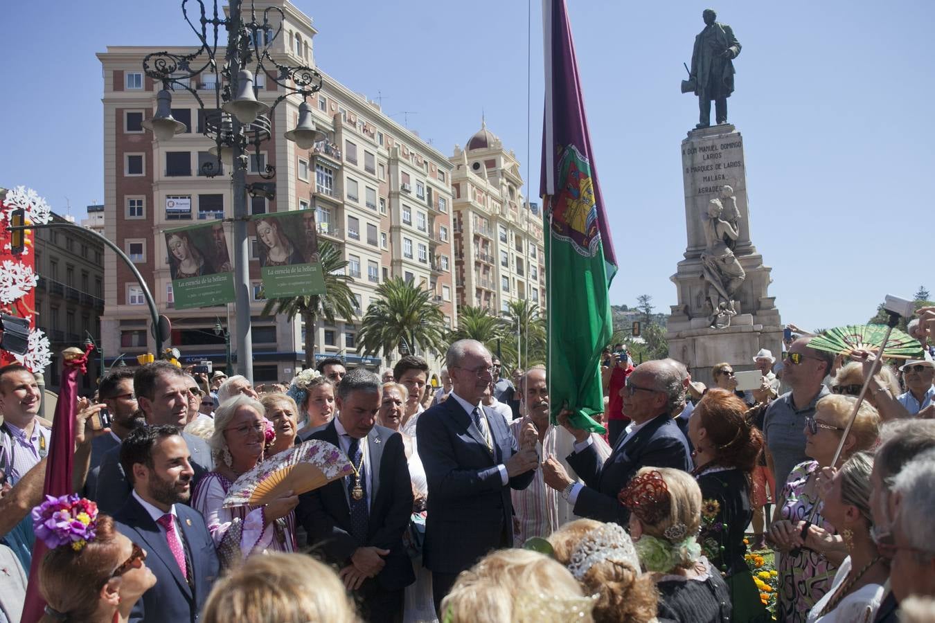 El abanderado de este año es el comunicador Francisco Javier Jurado, 'Coco'
