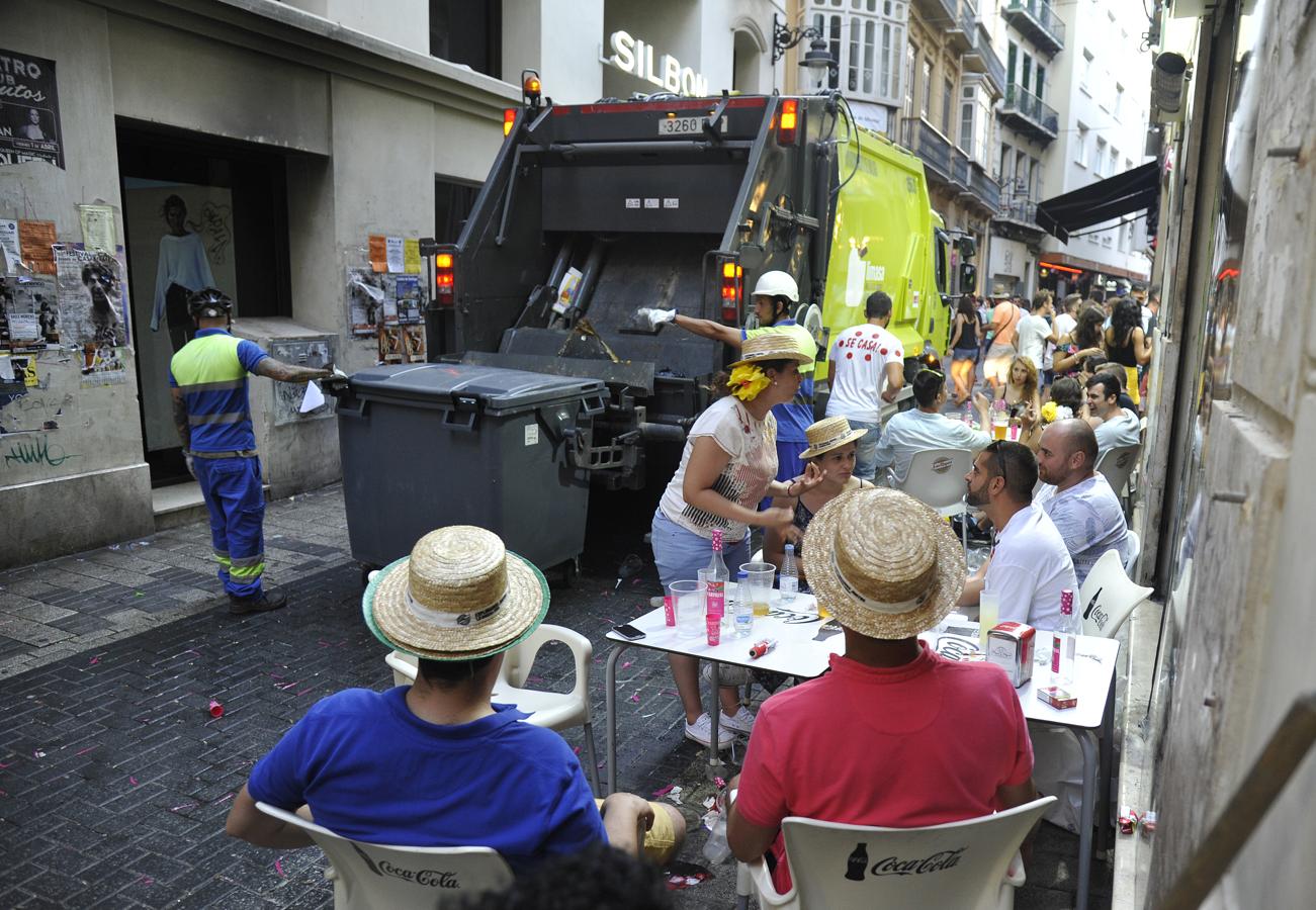 Así quedó el Centro tras la primera jornada de la Feria de Málaga 2017